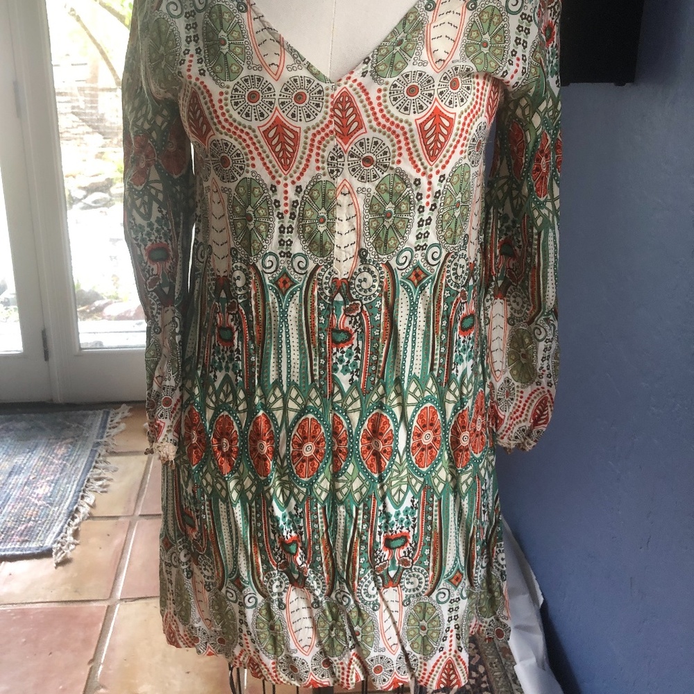 Indian Print Fabric Short dress w/ Long Sleeves | Size Medium